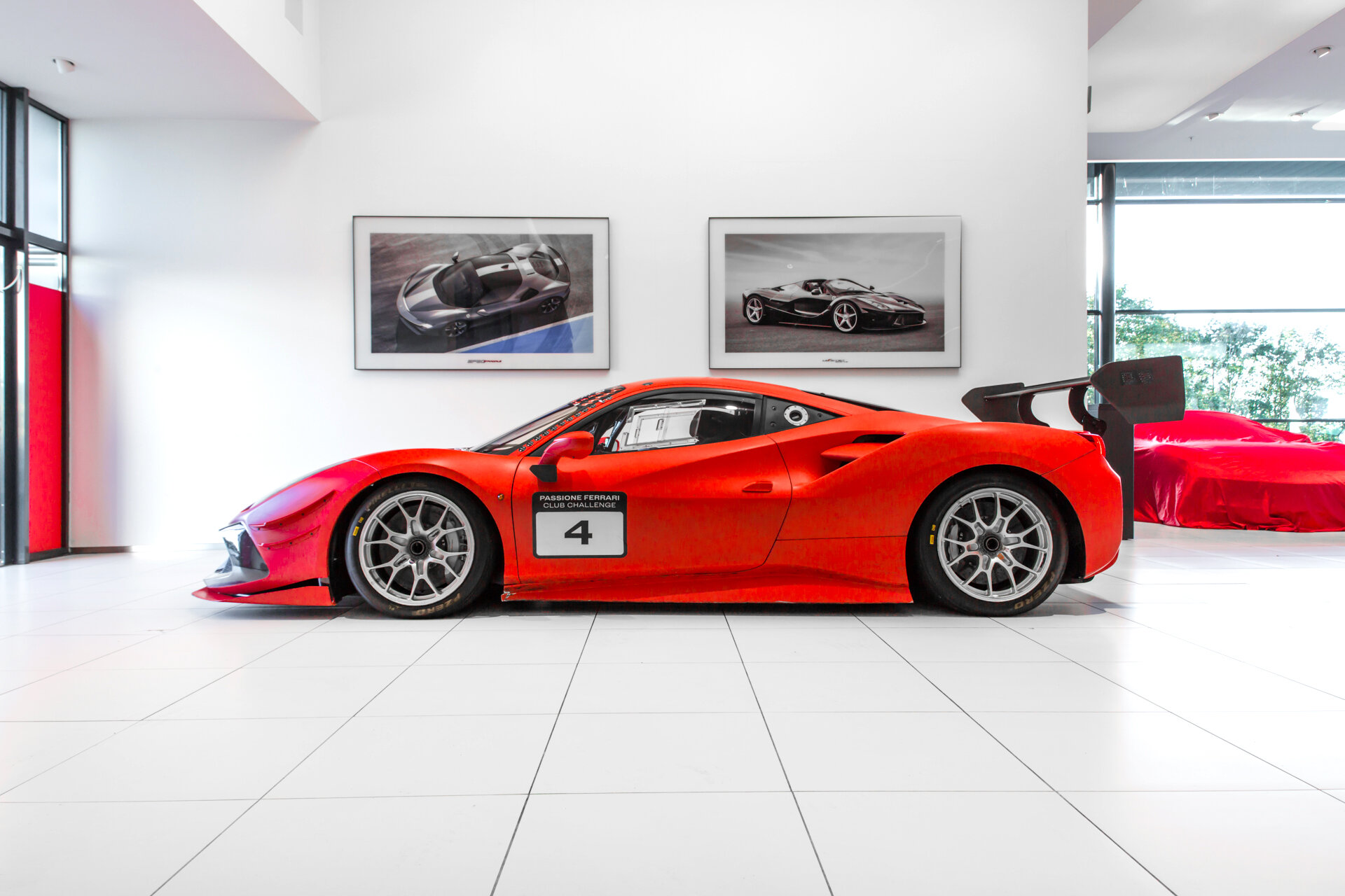 Ferrari 488 Challenge ~Ferrari Munsterhuis~ - Afbeelding 1