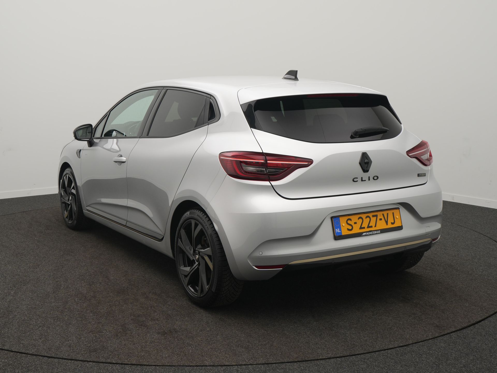 Renault Clio 1.6 E-Tech Hybrid 145 E-Tech Engineered - Afbeelding 4