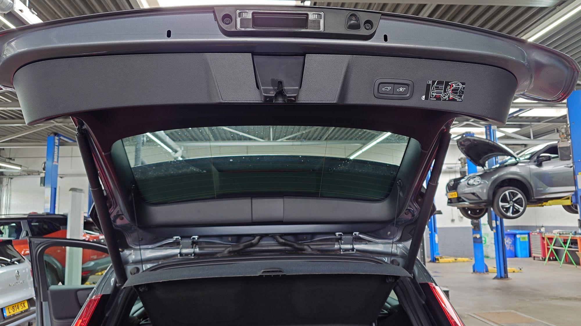 Volvo XC40 2.0 T4 Momentum - Afbeelding 5