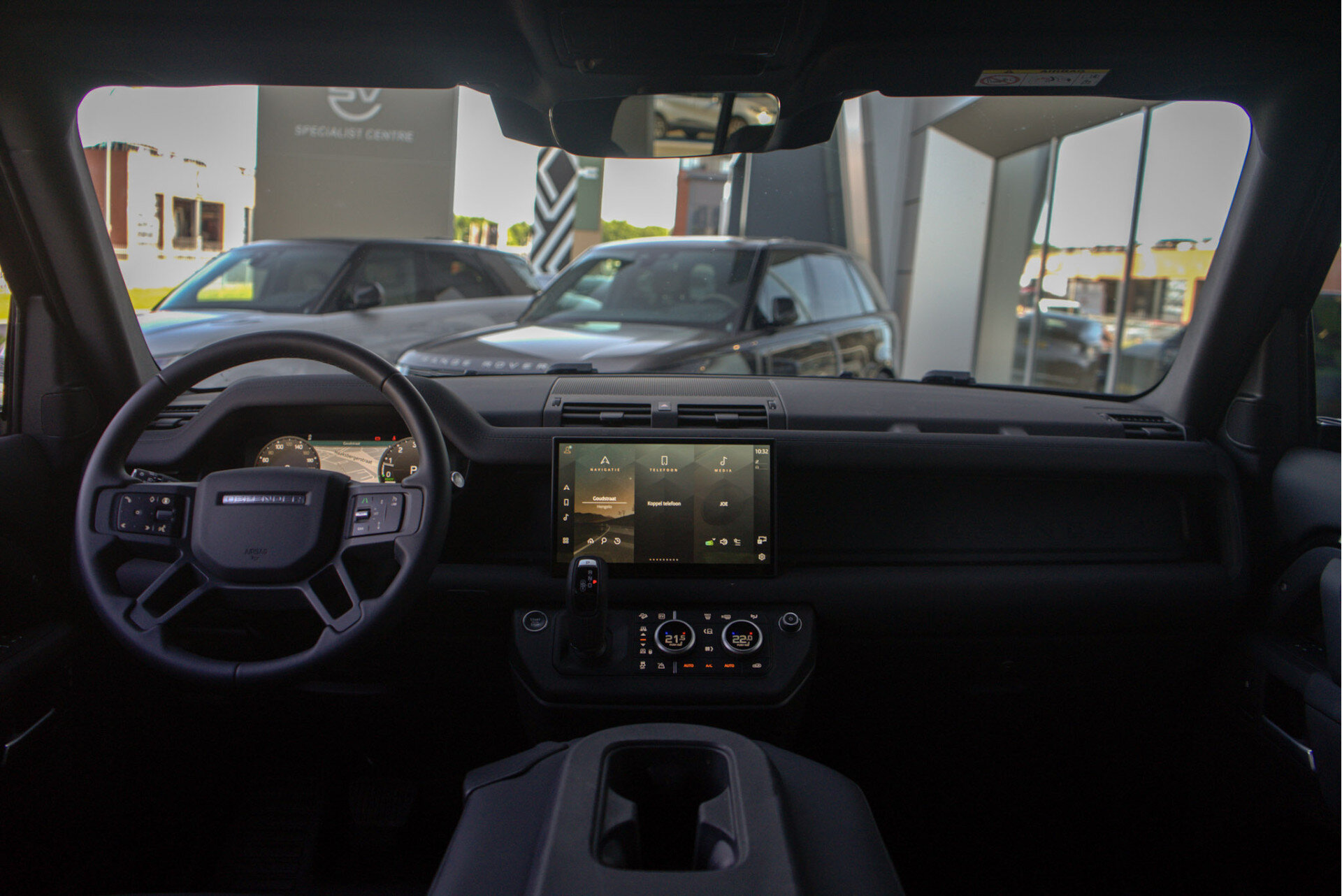 Land Rover Defender 110 2.0 P300e 110 X-Dynamic SE - Afbeelding 4