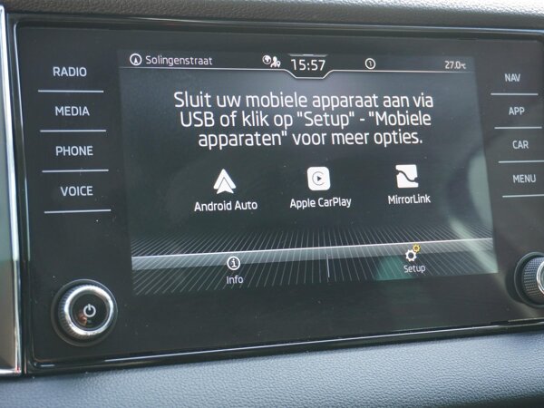 Apple Carplay/Android Auto