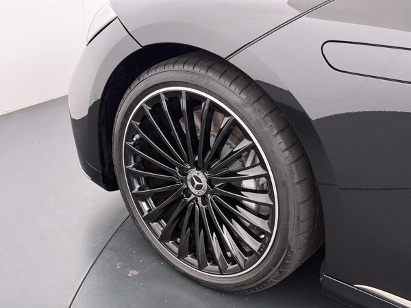 21" vijf-dubbelspaaks gesmede AMG-velgen