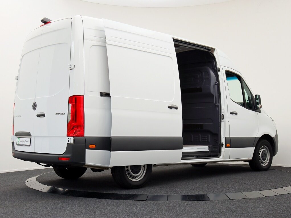 Mercedes-Benz Sprinter 317CDI RWD | L2H2 Pro | Cruise control | Betimmering | Stoelverw - Afbeelding 2