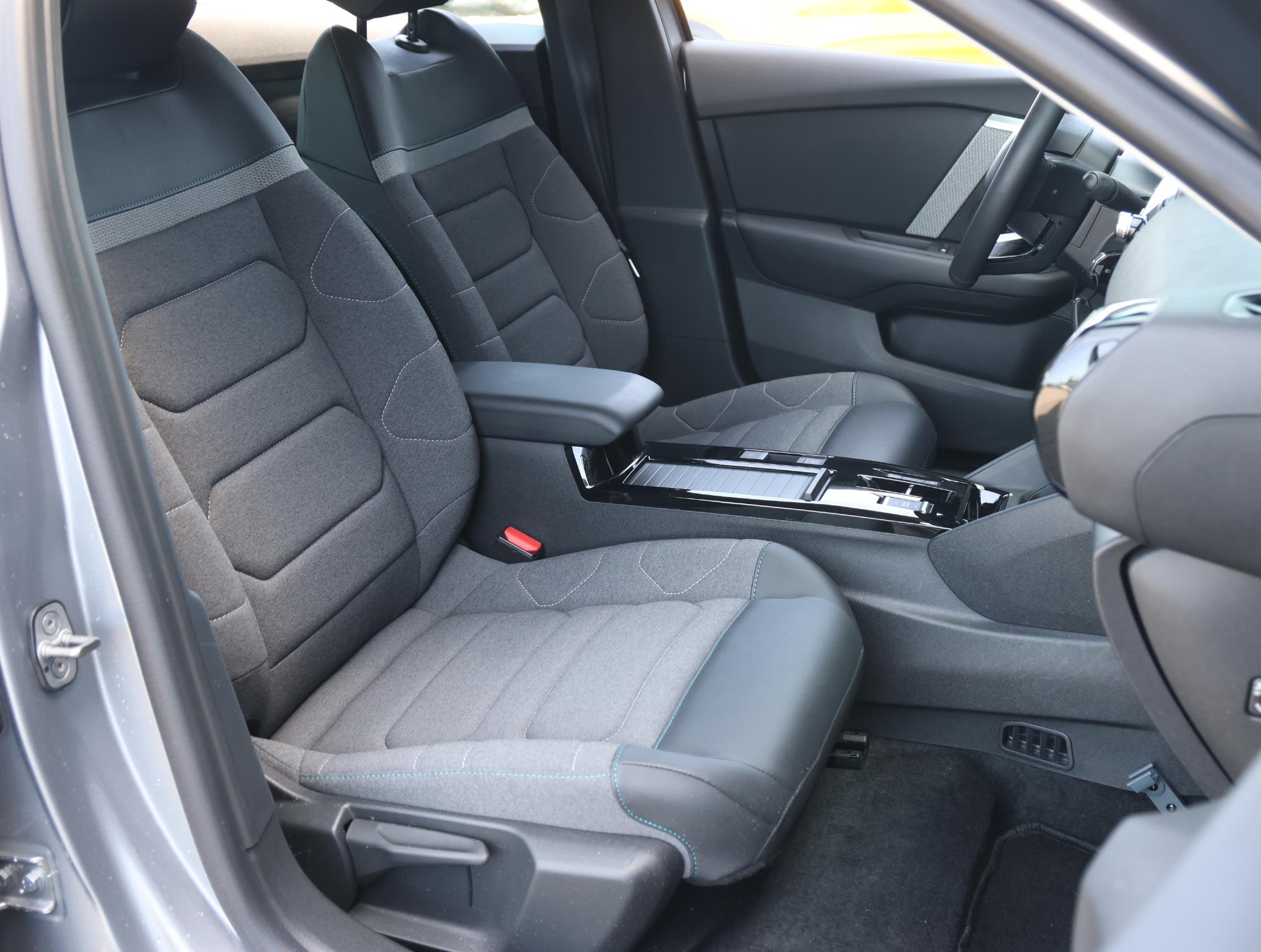 Citroën ë-C4
