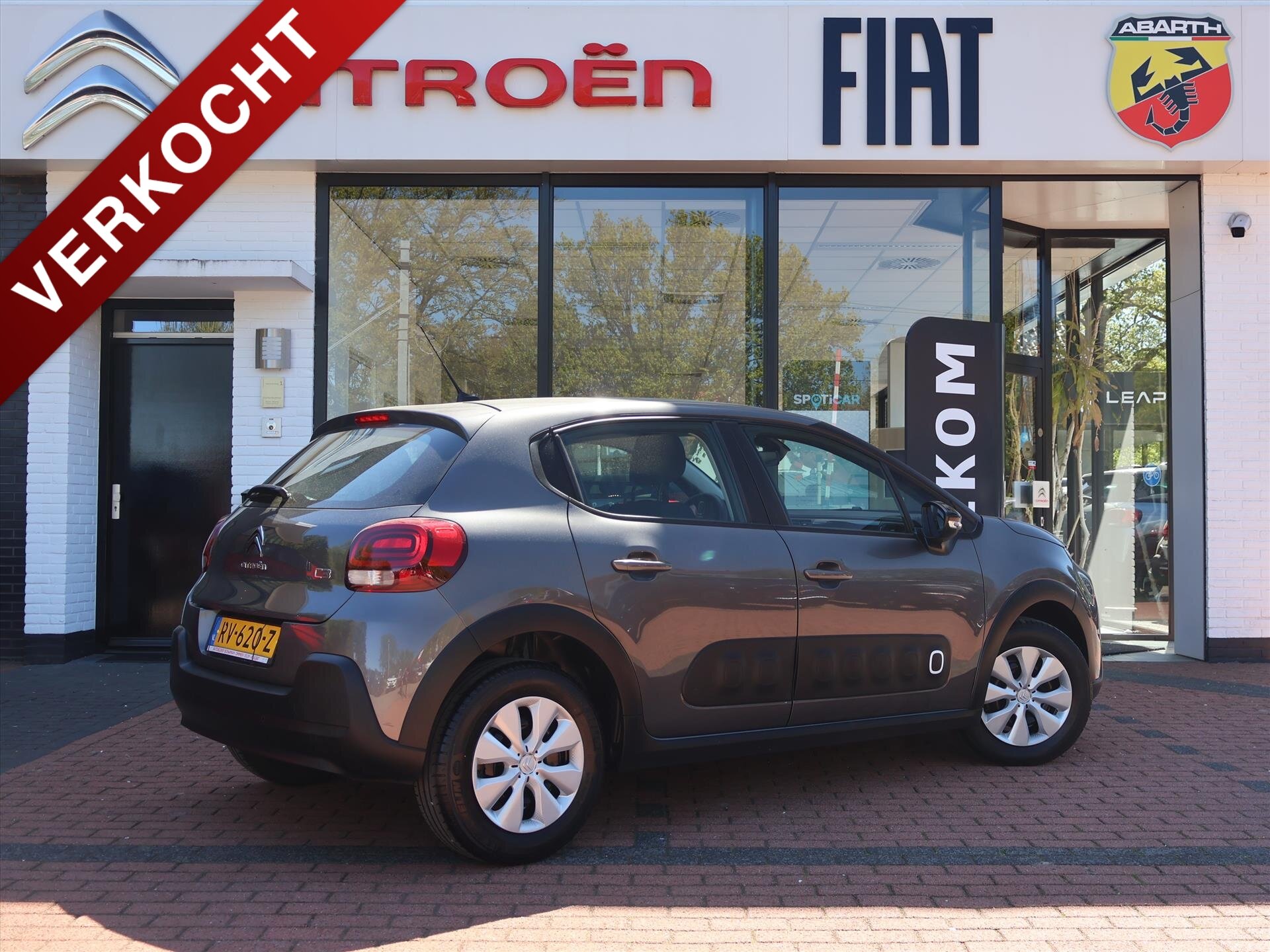 Citroën C3 PureTech 110PK S&S EAT6 Automaat Feel, Rijklaarprijs | Navigatie | DAB+ | Parkeersensoren | Bluetooth