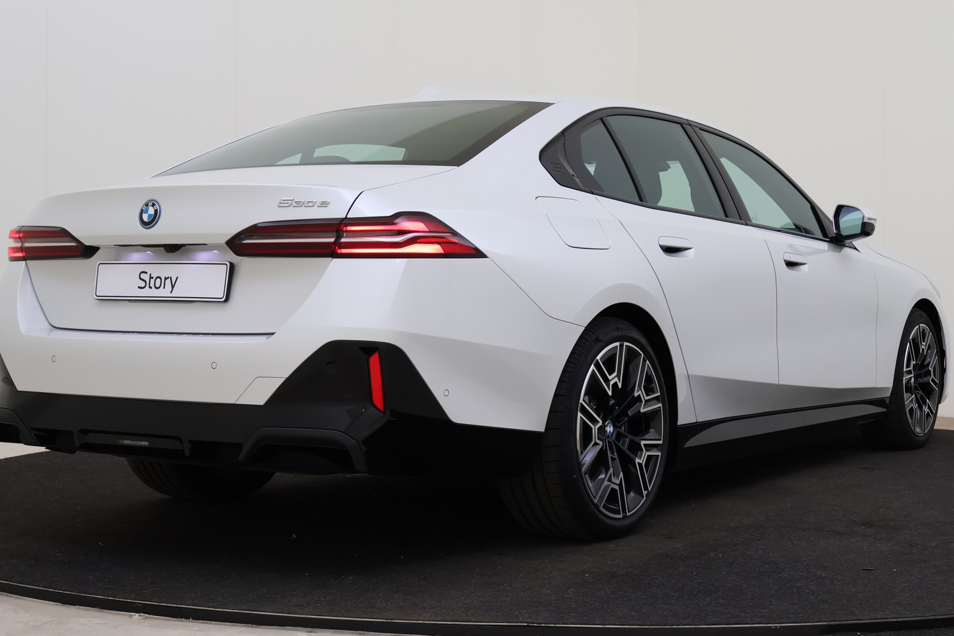 BMW 5 Serie 530e M Sport Automaat