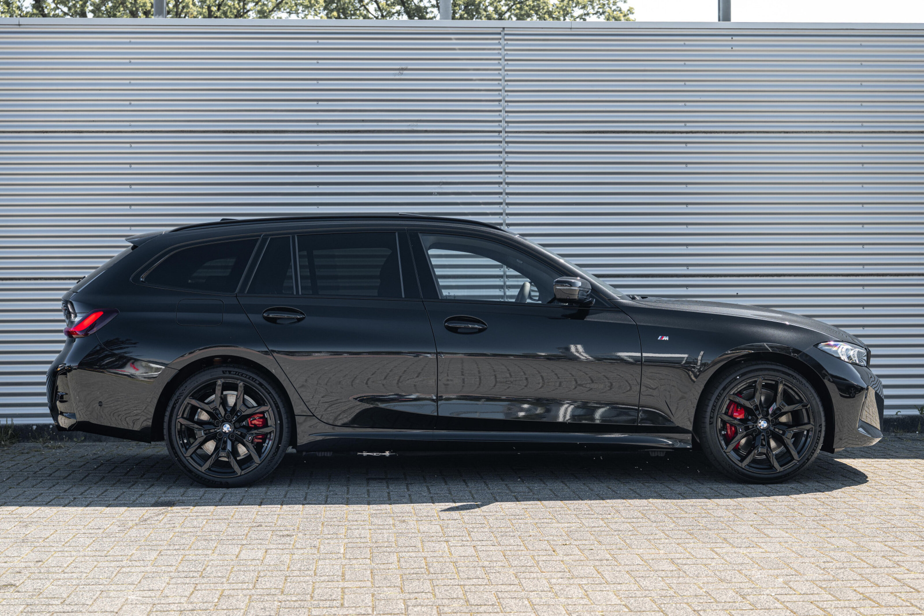 BMW 3 Serie Touring 330e M Sport Automaat