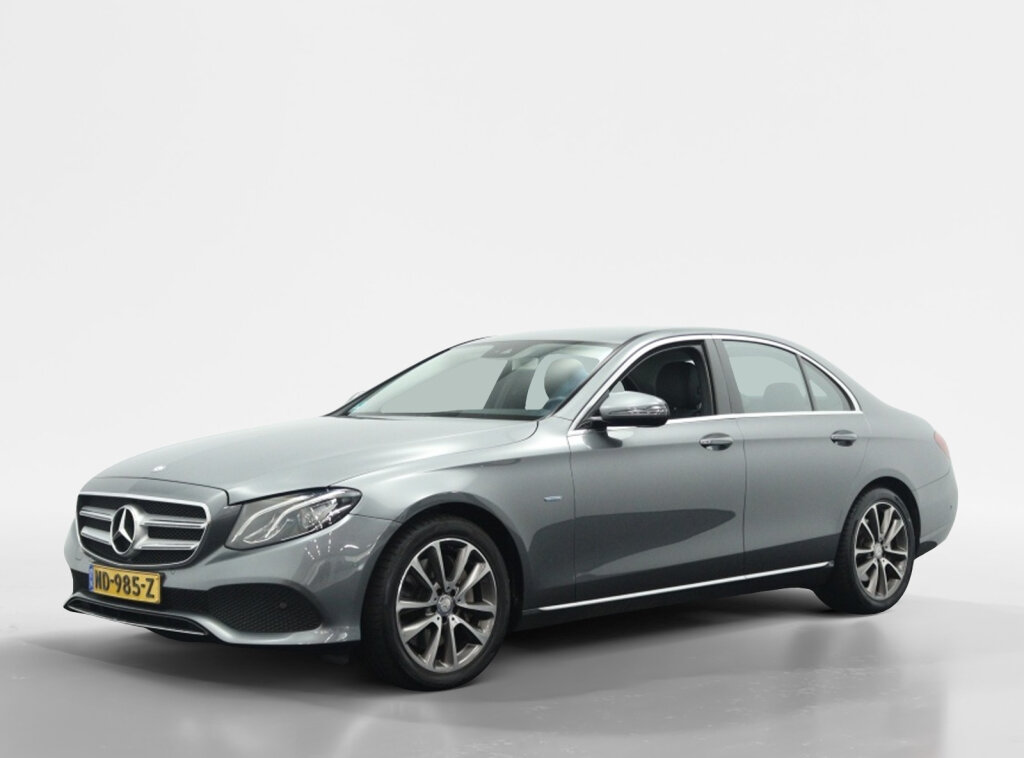 Mercedes-Benz E-Klasse 350 e Lease Edition | Navigatie | Trekhaak | Camera | Cr