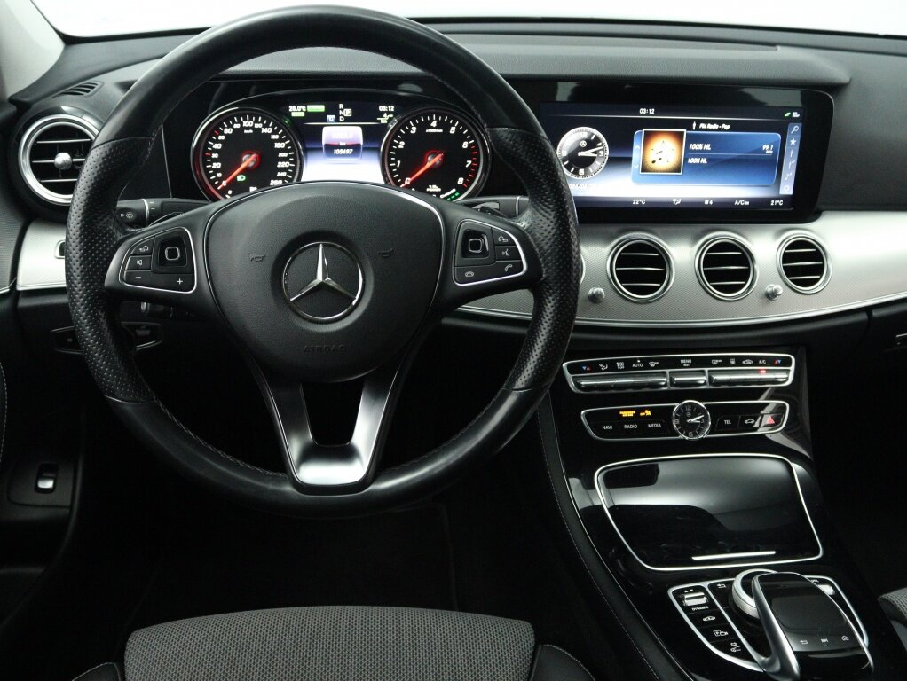 Mercedes-Benz E-Klasse 350 e Lease Edition | Navigatie | Trekhaak | Camera | Cr - Afbeelding 3