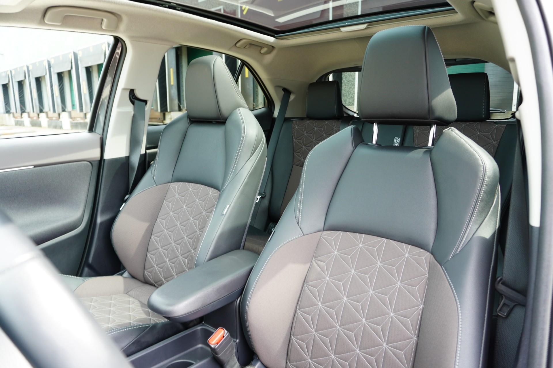 Toyota Yaris Cross 1.5 Hybrid 115pk AUT Executive - Afbeelding 4