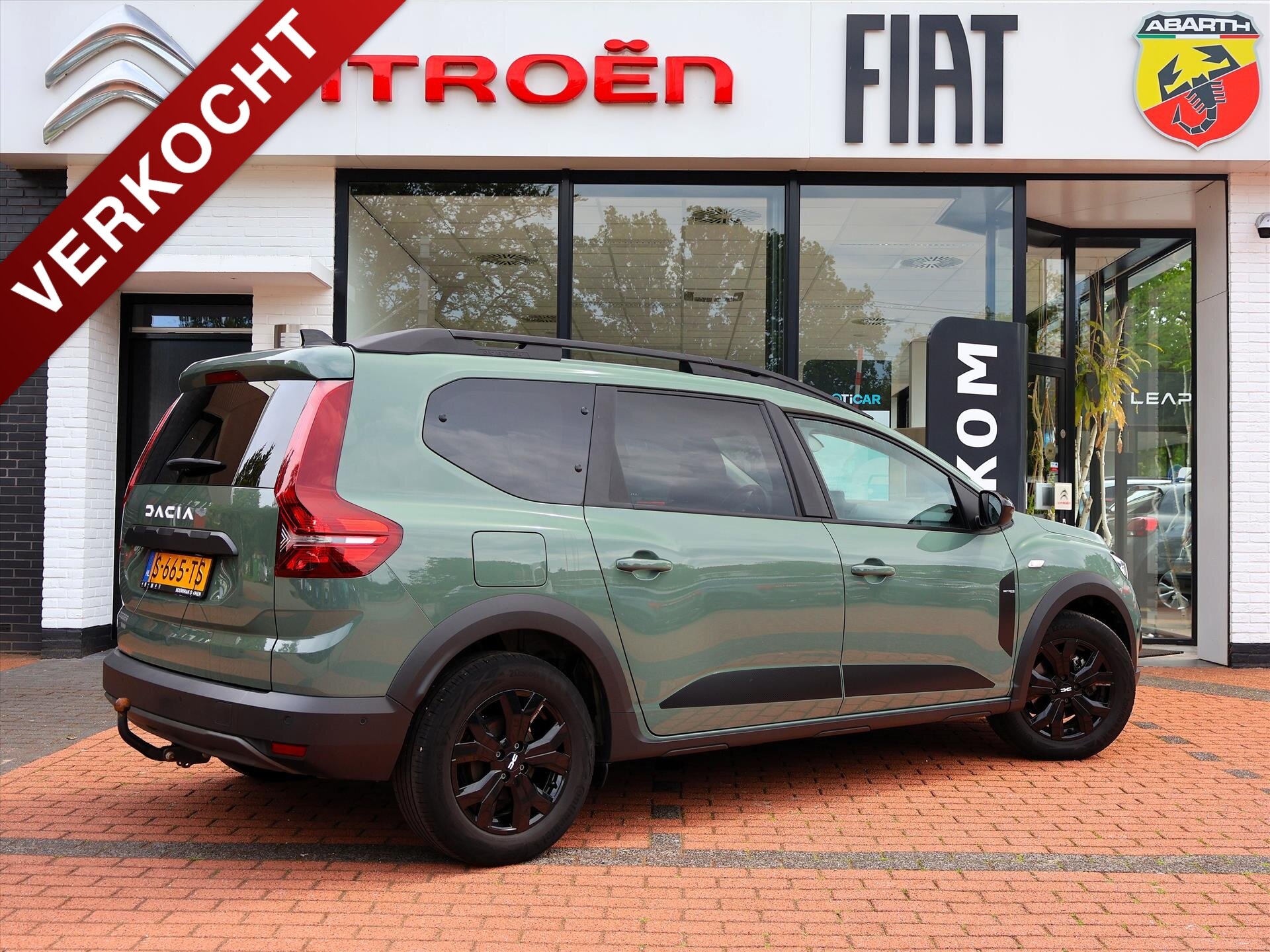 Dacia Jogger Hybrid 140PK Automaat 7pers Extreme, Rijklaarprijs | Navigatie | Trekhaak | Lichtmetalen wielen