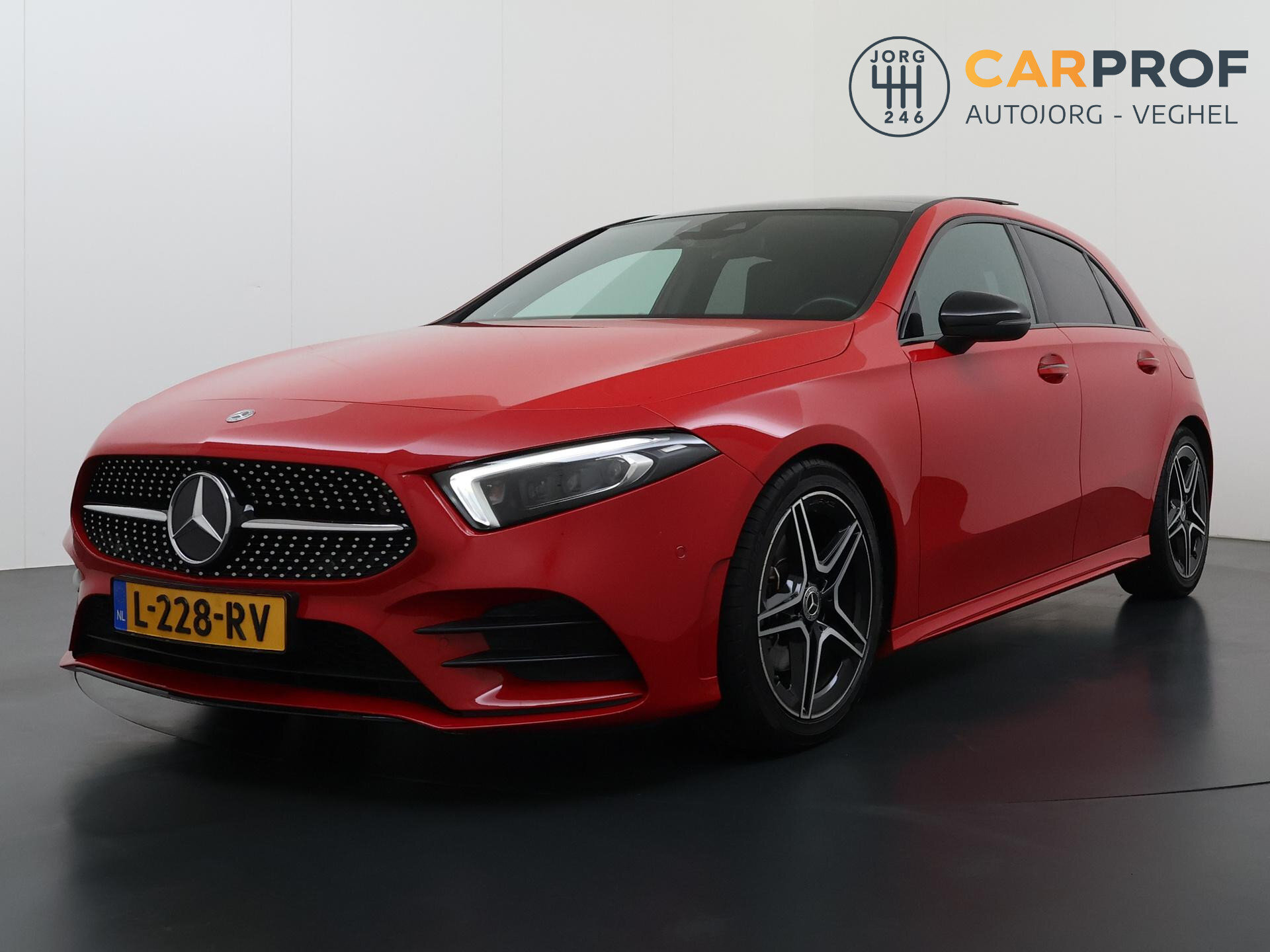 Mercedes-Benz A-klasse 200 Business Solution AMG