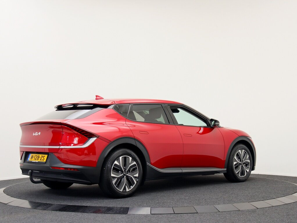 Kia EV6 58 kWh | Trekhaak | All-seasonbanden - Afbeelding 2