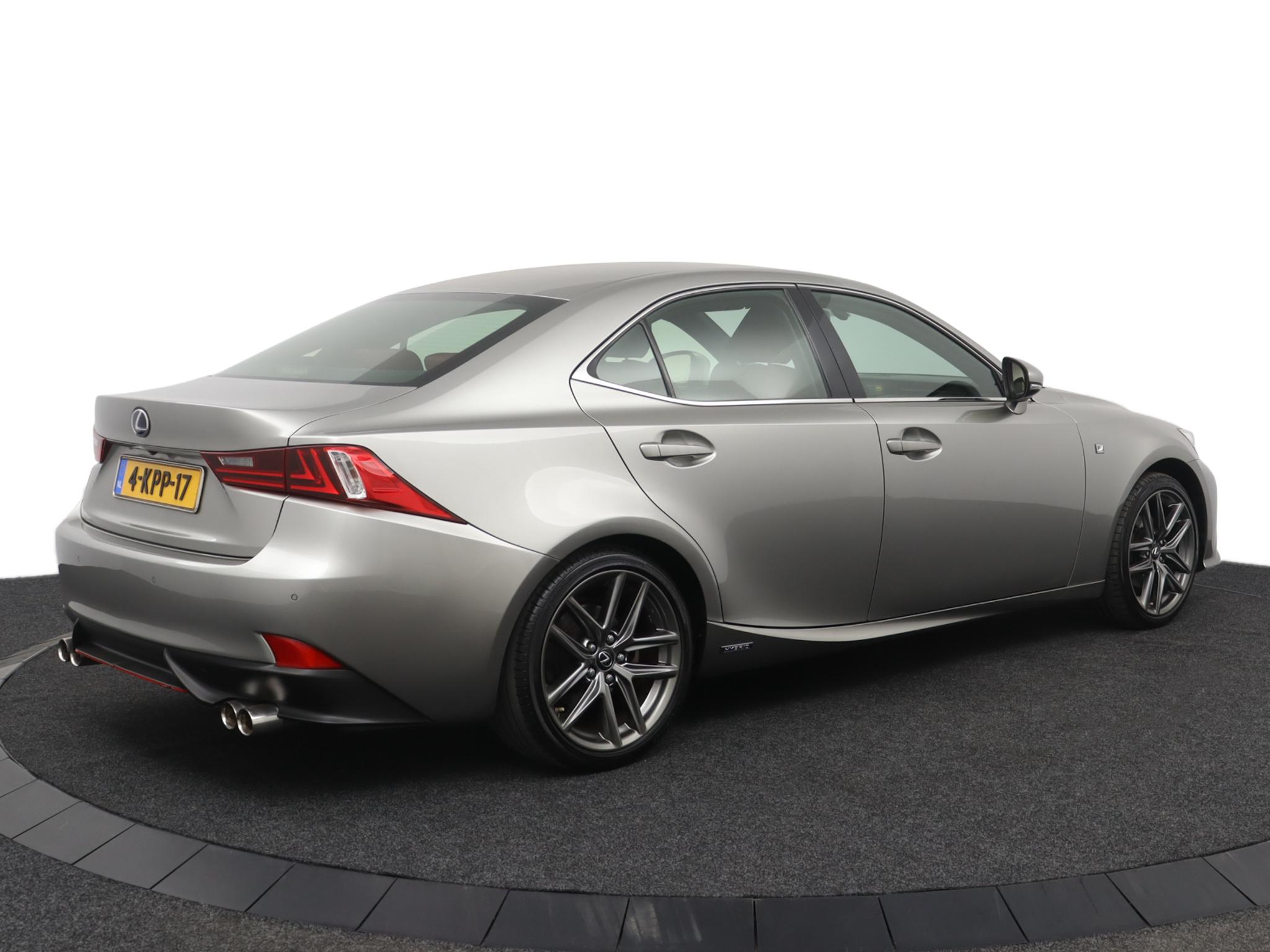 Lexus IS 300h F Sport Line - Afbeelding 2