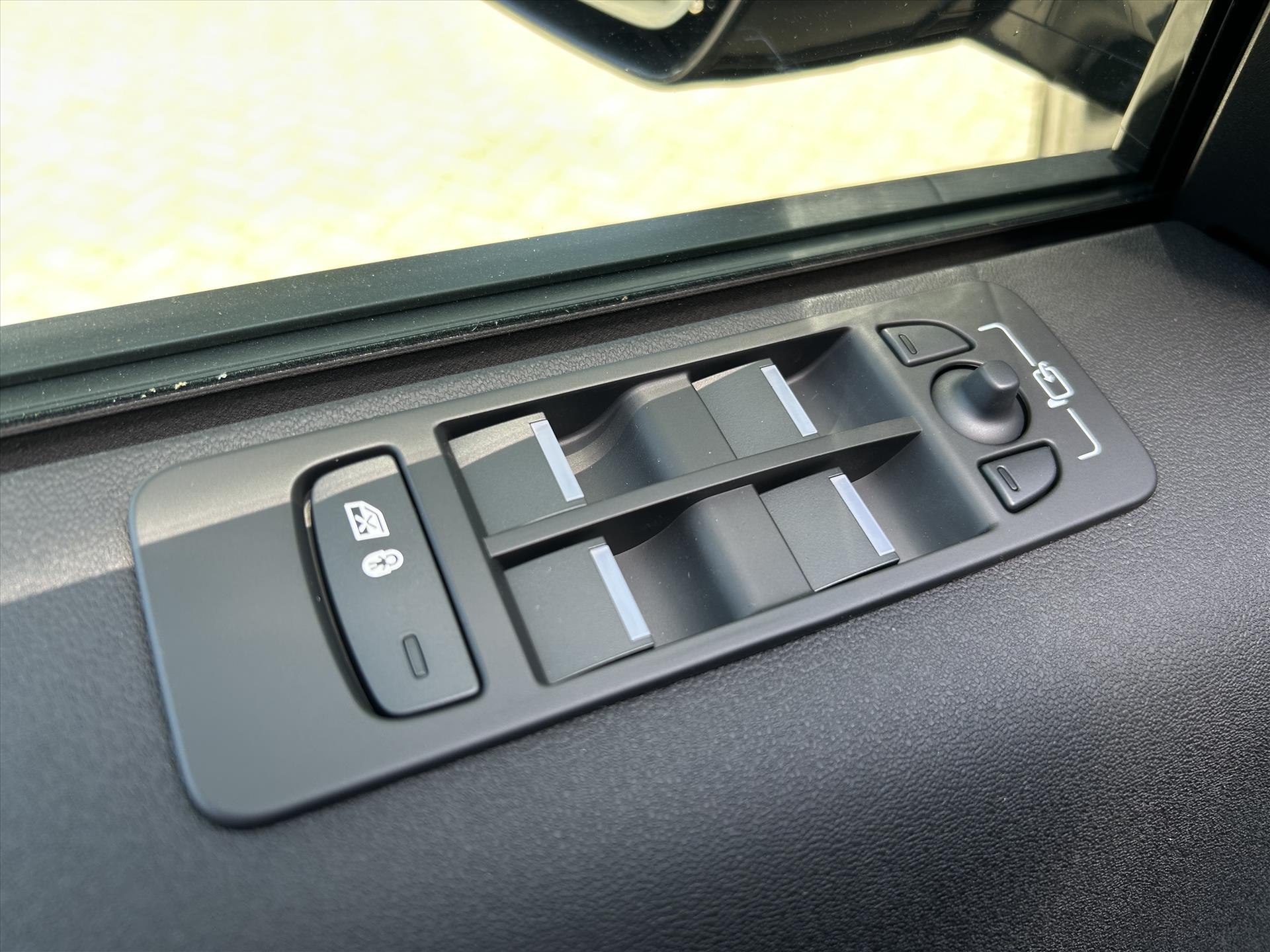 Land Rover Discovery Sport - foto 10