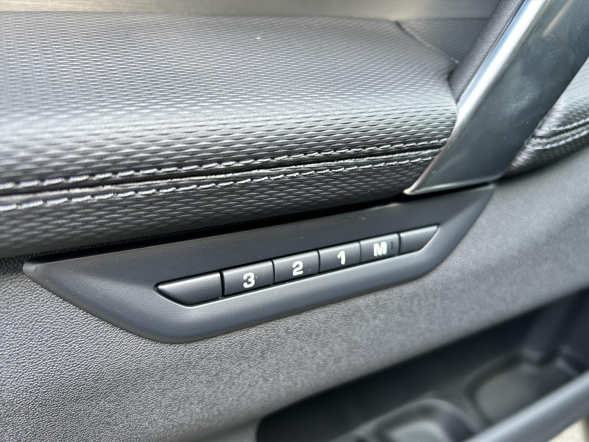 Land Rover Discovery Sport - foto 11