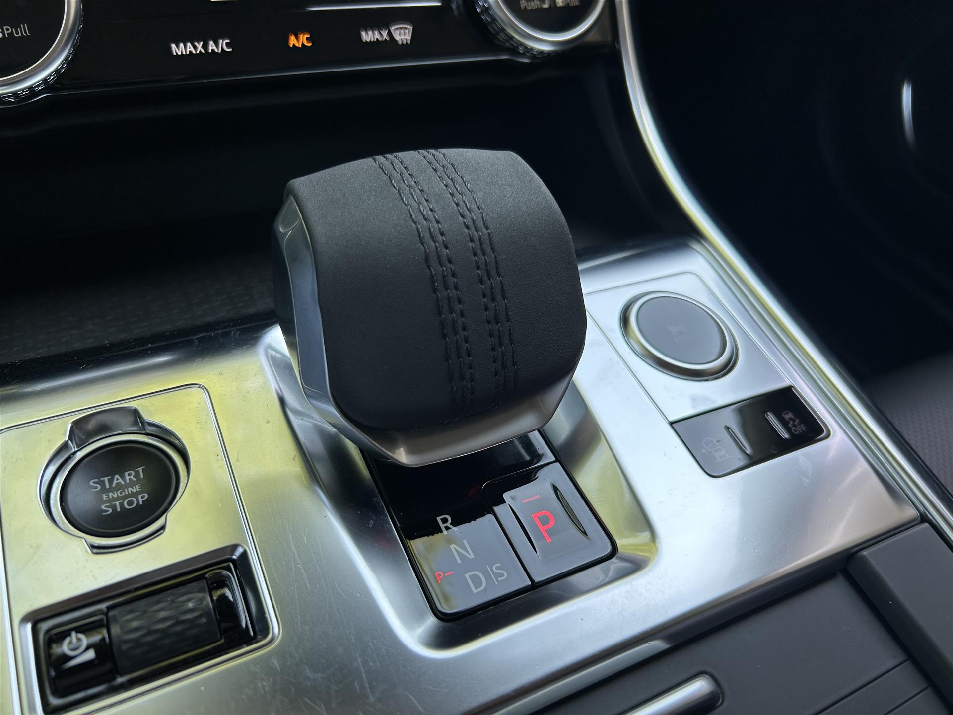 Jaguar XF - foto 9