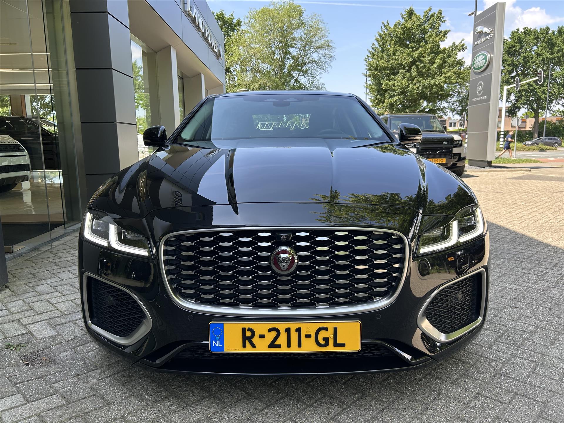 Jaguar XF - foto 29