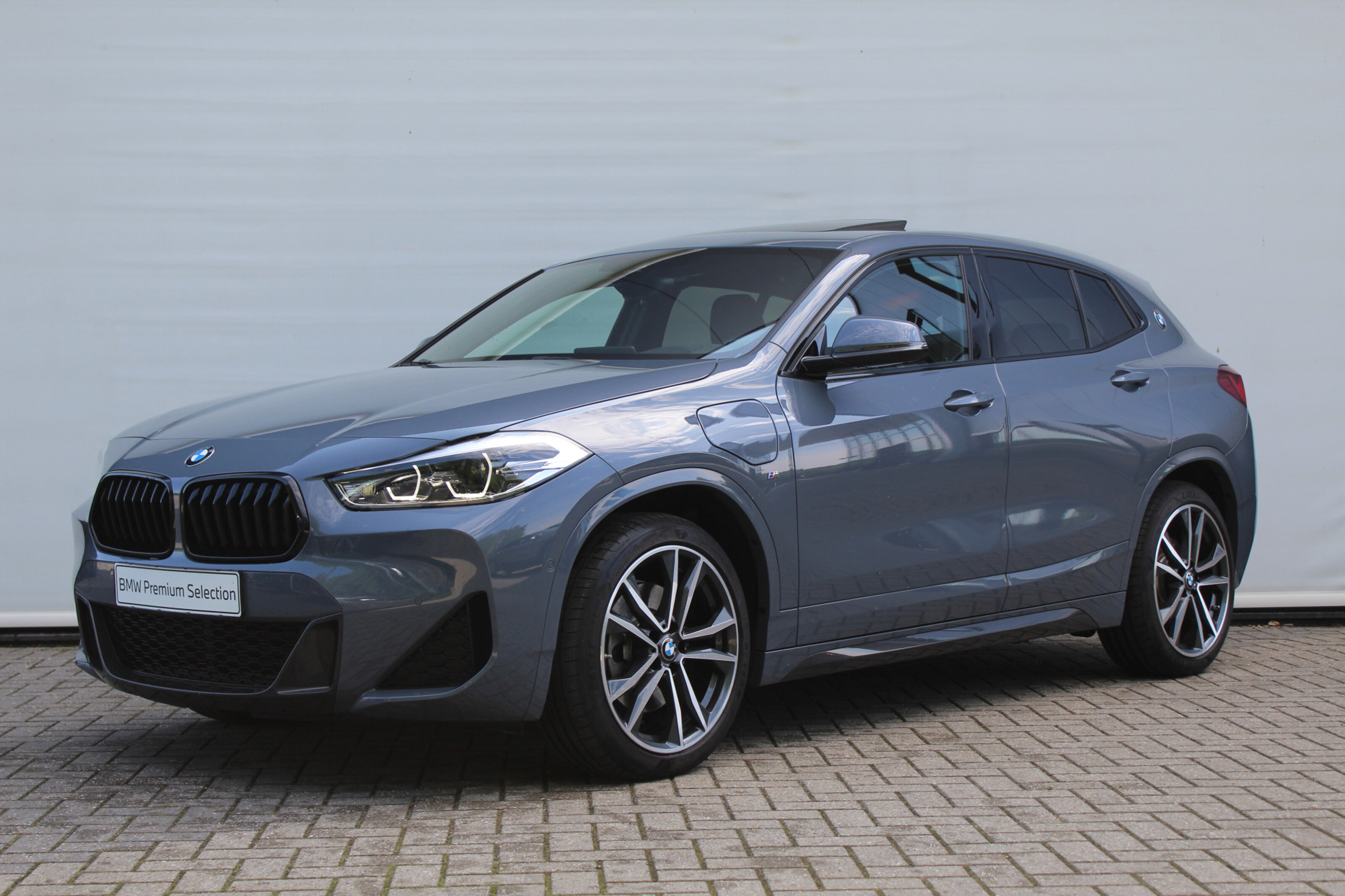BMW X2 xDrive25e High Executive M Sport Automaat