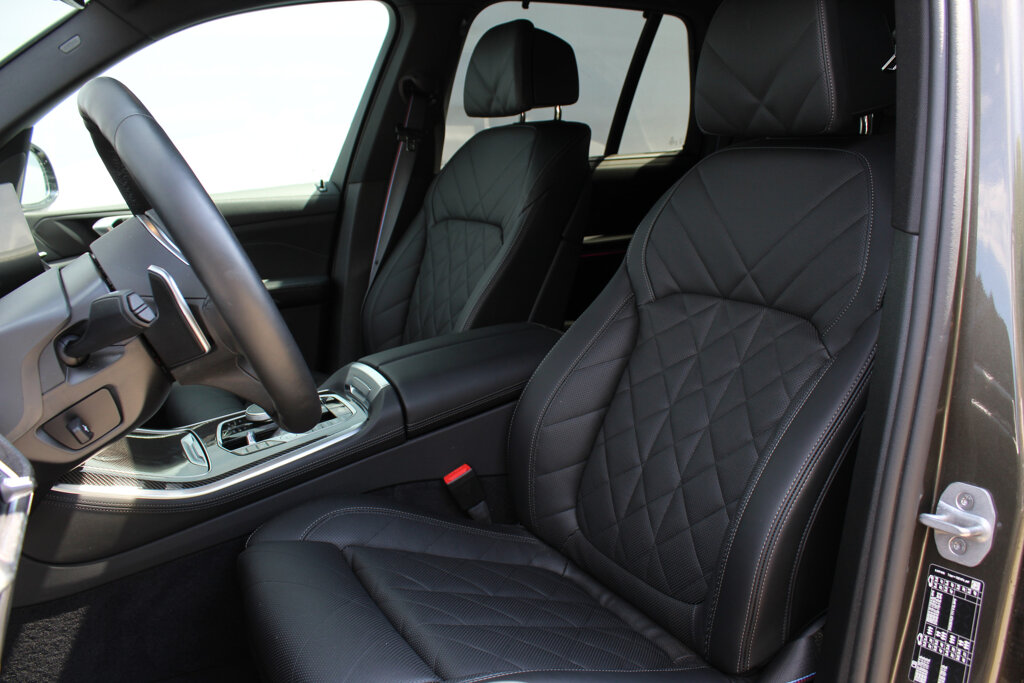 BMW X5 8