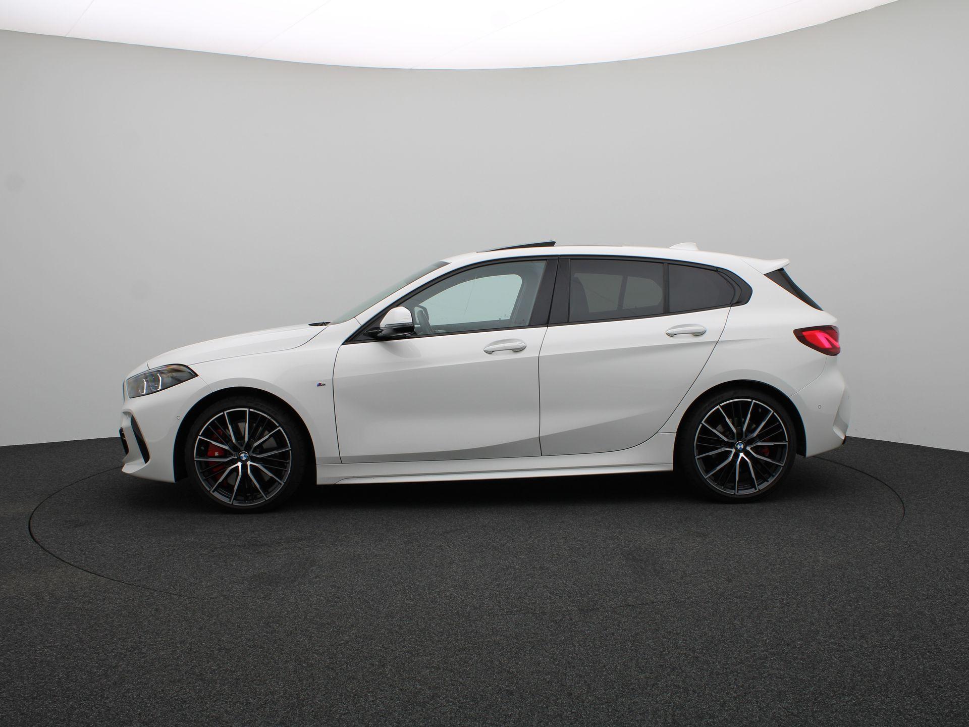 BMW 1 Serie 5-deurs 118i - Afbeelding 4