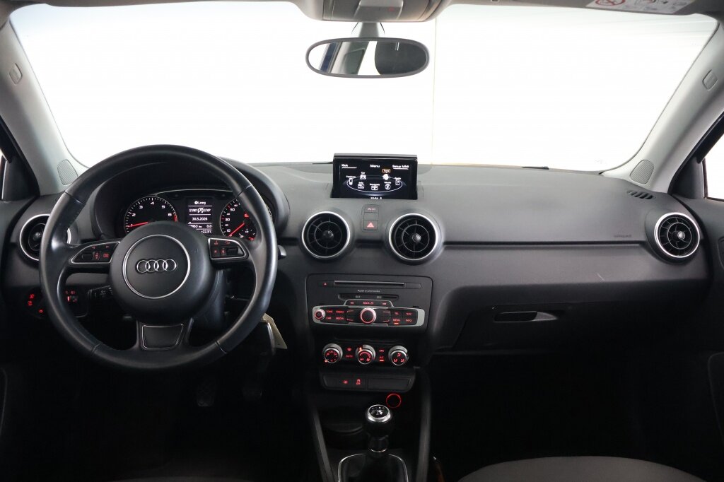 Audi A1 1.0 TFSI Adrenalin S Line | Bluetooth | Cruise Control | Navigat - Afbeelding 2