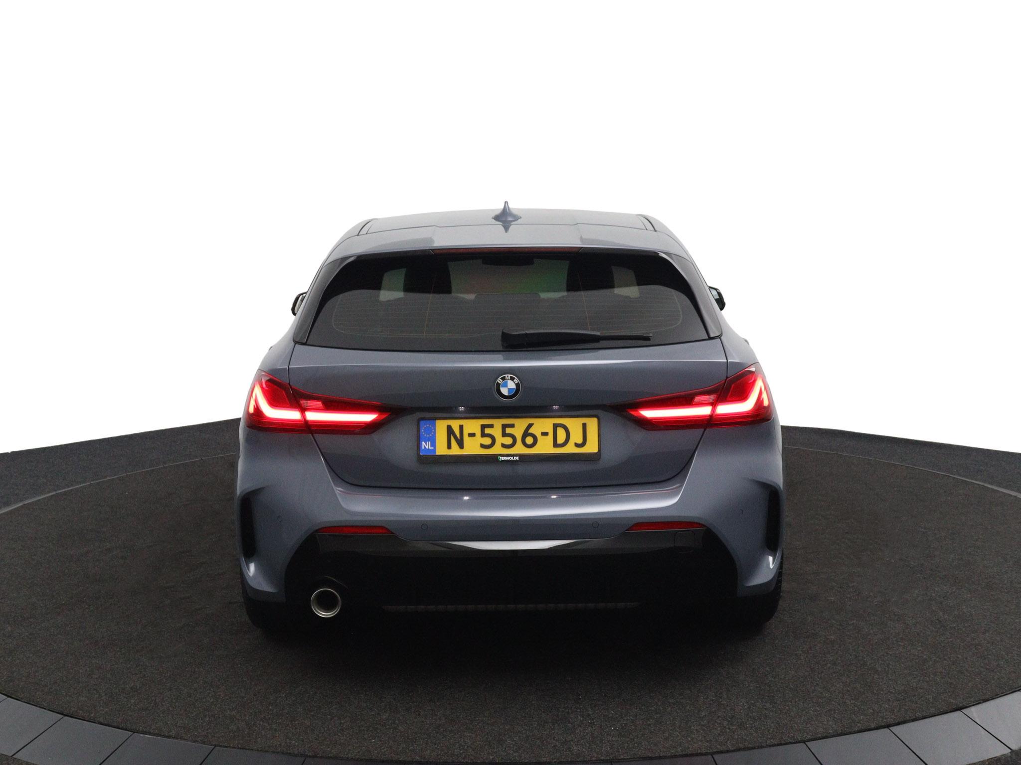 BMW 1 Serie 118i M Sport - Afbeelding 4