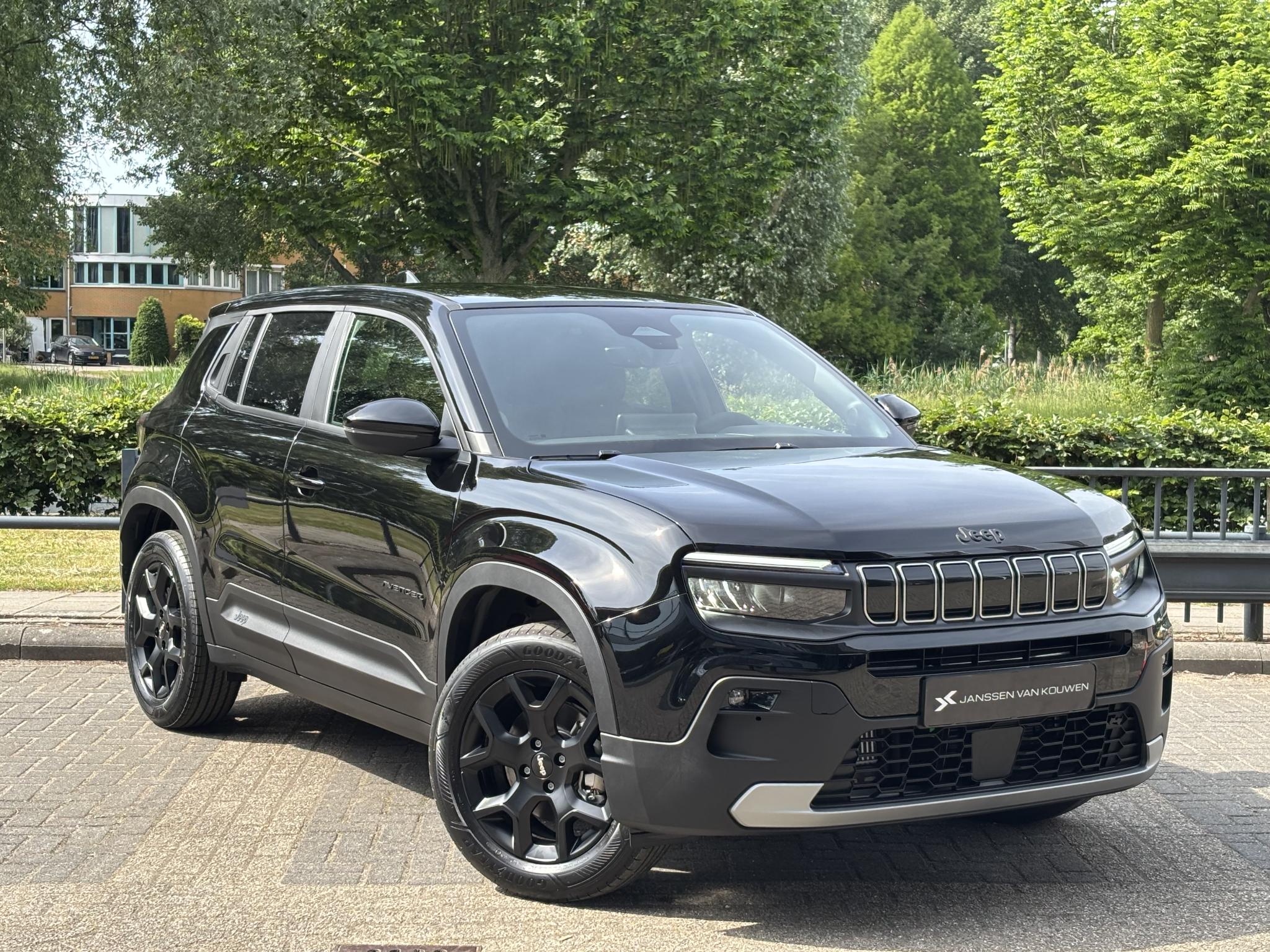 Jeep Avenger e-Hybrid BLACK EDITION - Afbeelding 3