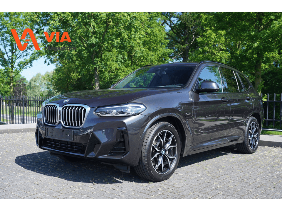BMW X3 xDrive30e | M Sport | Climate | Virtual | Sport stoelen | Leder | 360 camera - Afbeelding 1