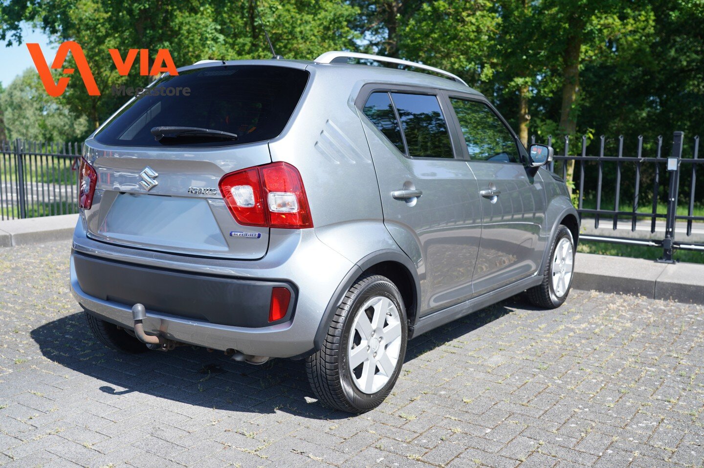 Suzuki Ignis 90PK | Adventure | Camera | LM | Trekhaak | Climate | Stoelverw. | Cruise - Afbeelding 3