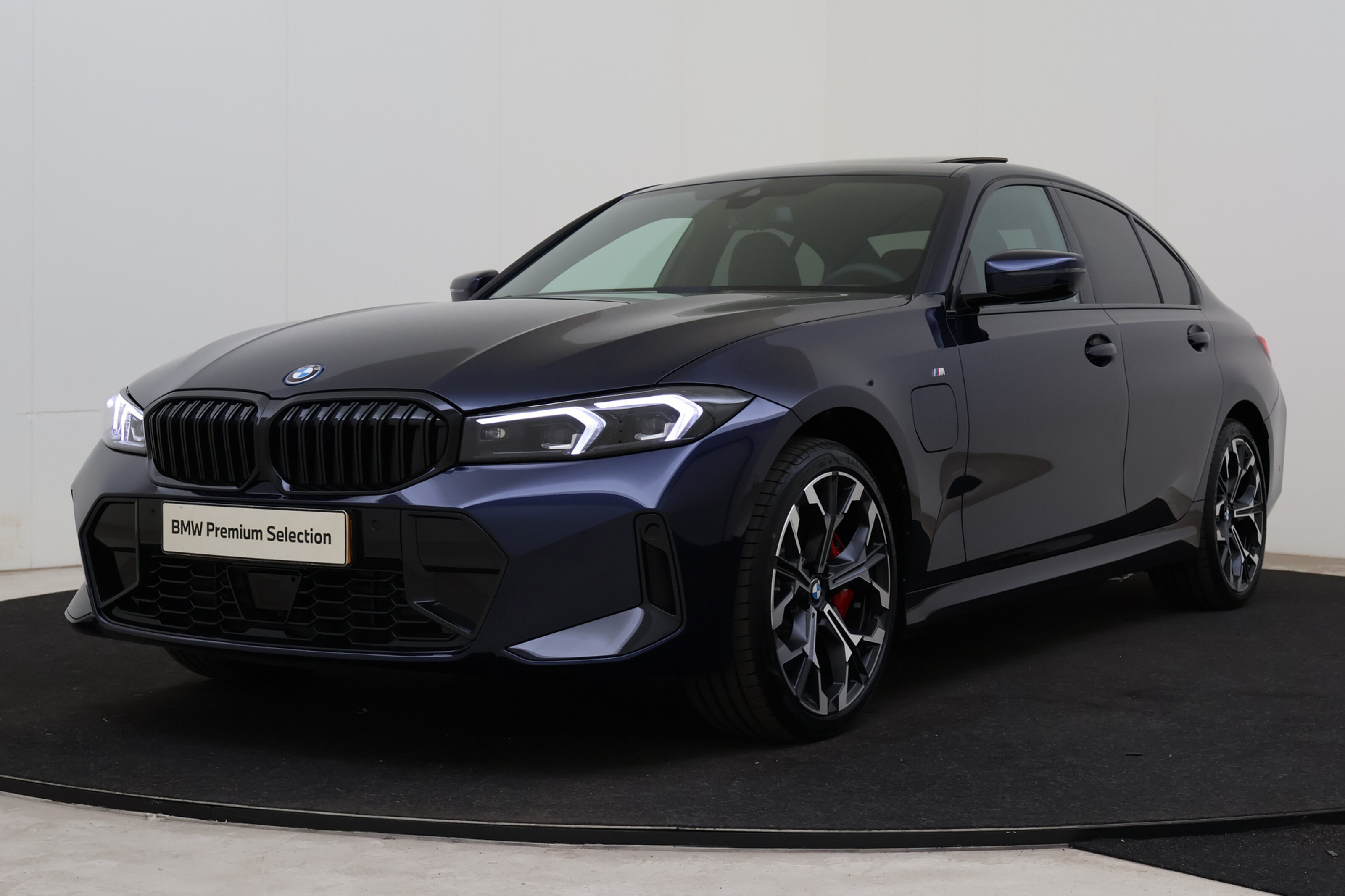 BMW 3 Serie 330e M Sport Automaat