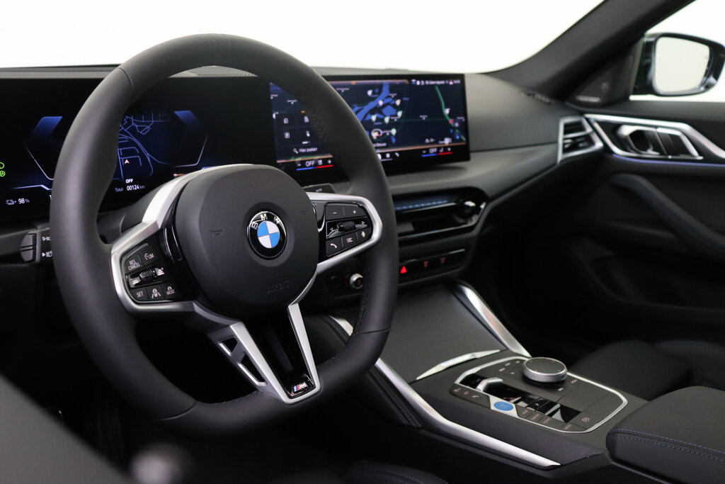 BMW i4 3