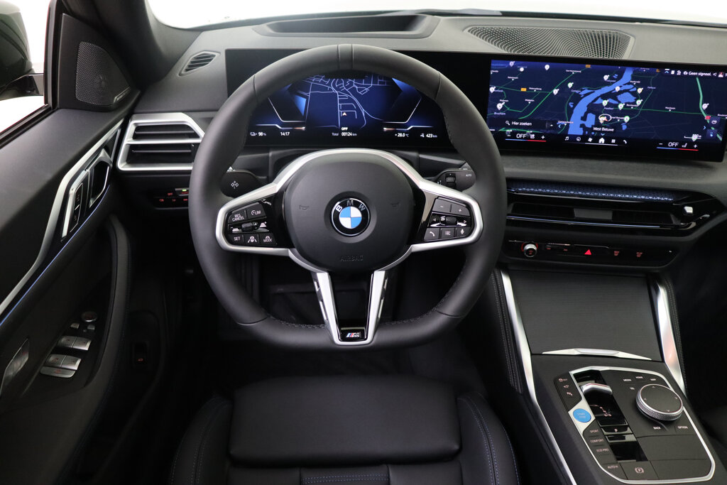 BMW i4 24