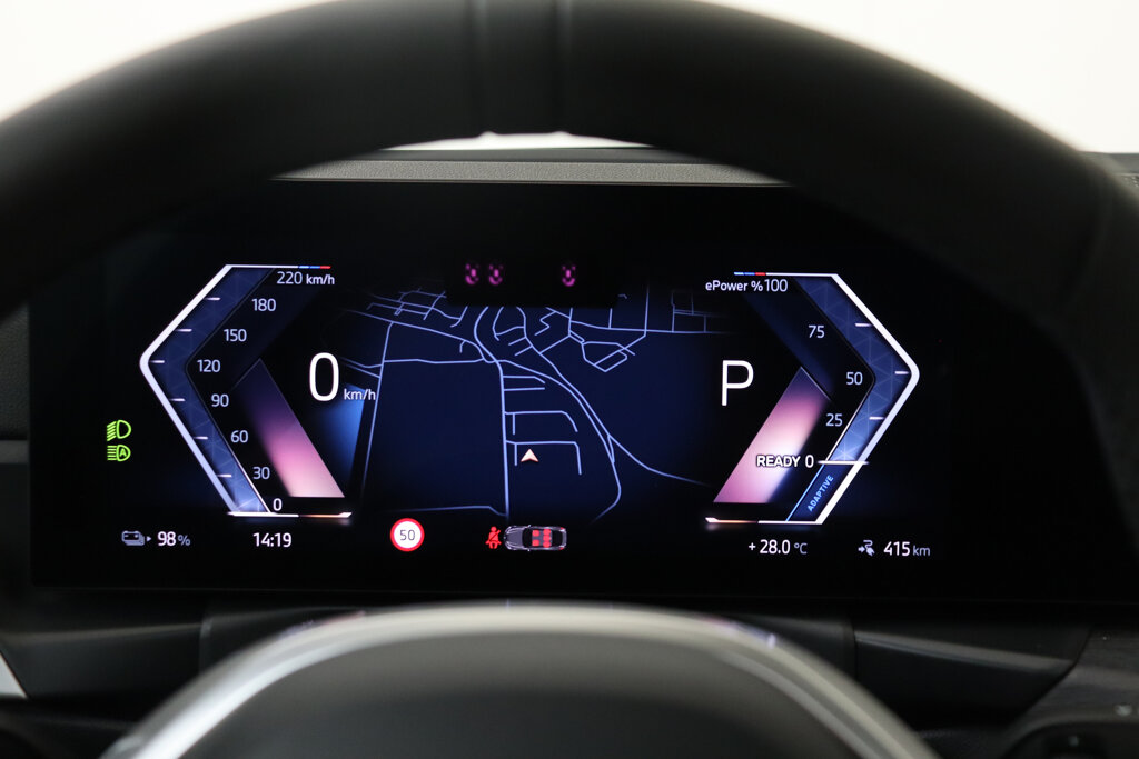 BMW i4 35
