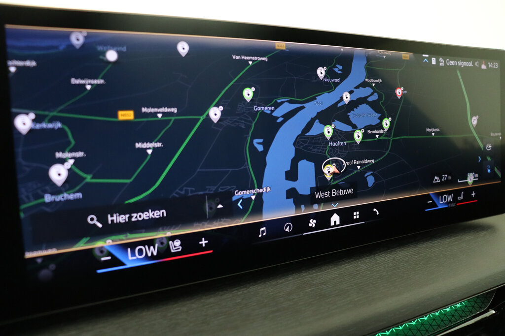 BMW i4 49