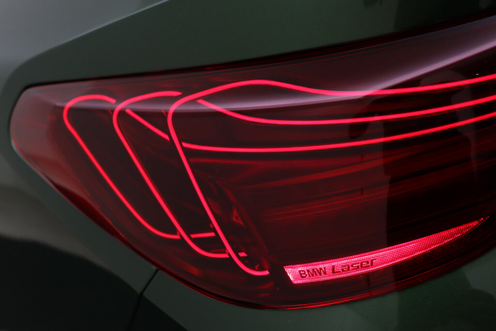 BMW i4 58