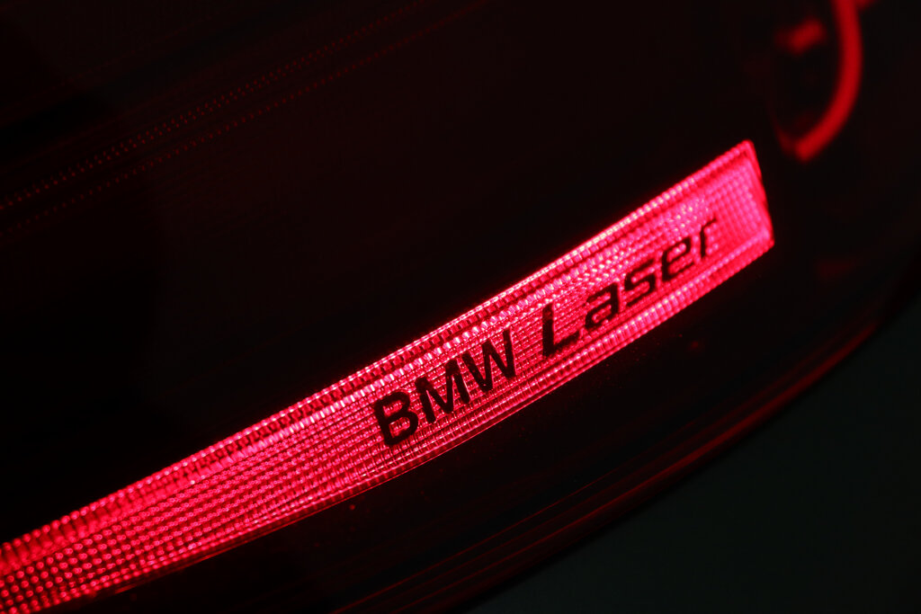 BMW i4 59