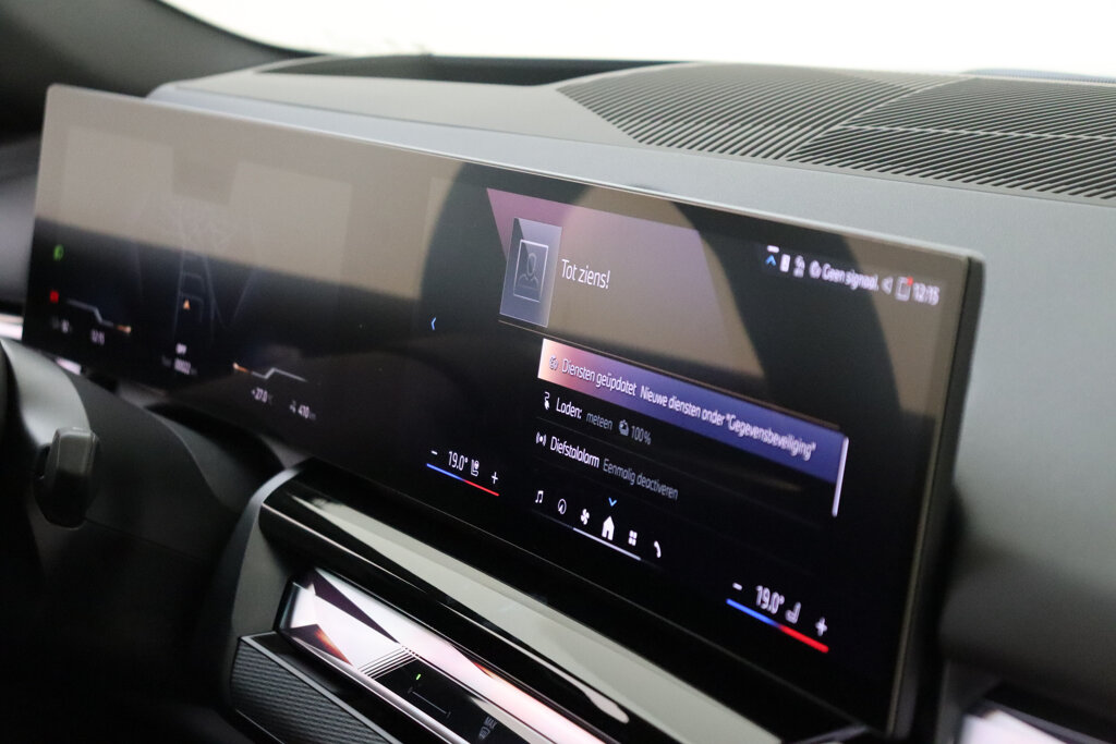 BMW i5 18