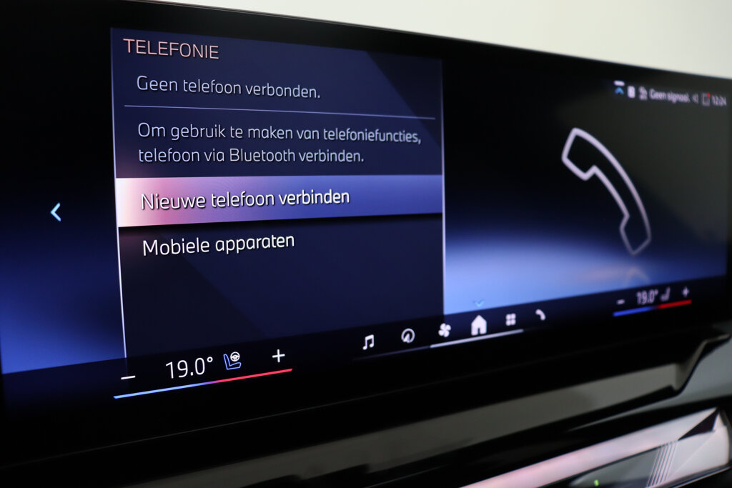 BMW i5 52