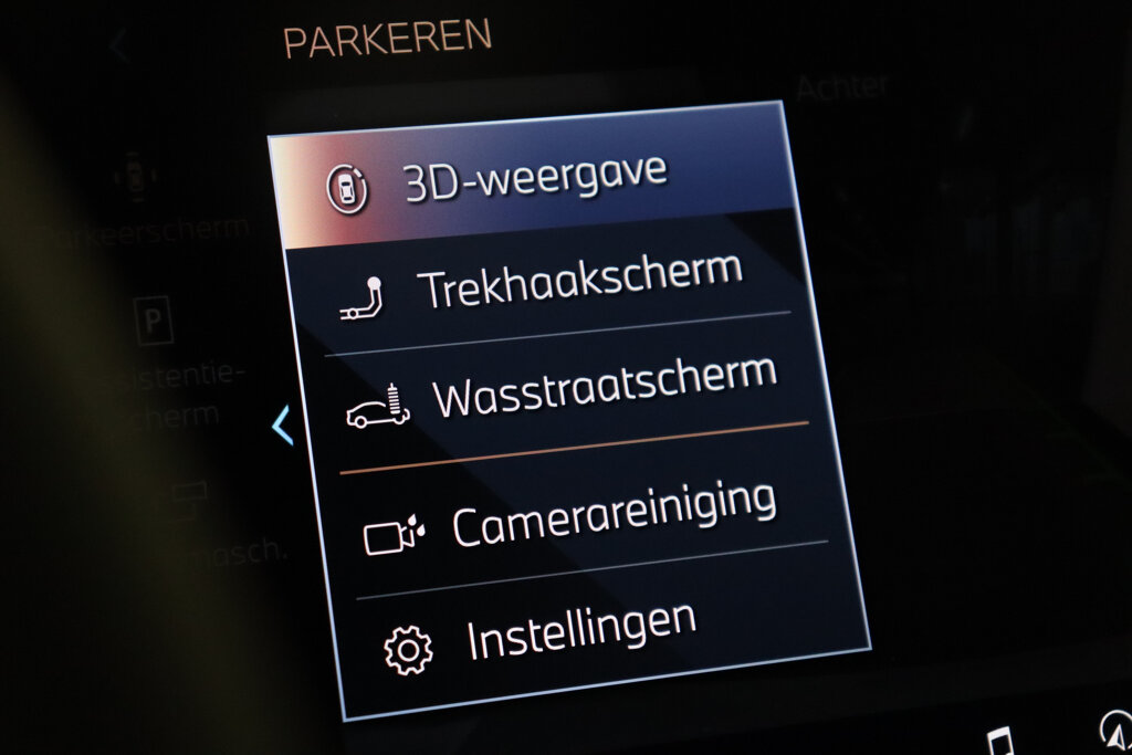 BMW i5 66
