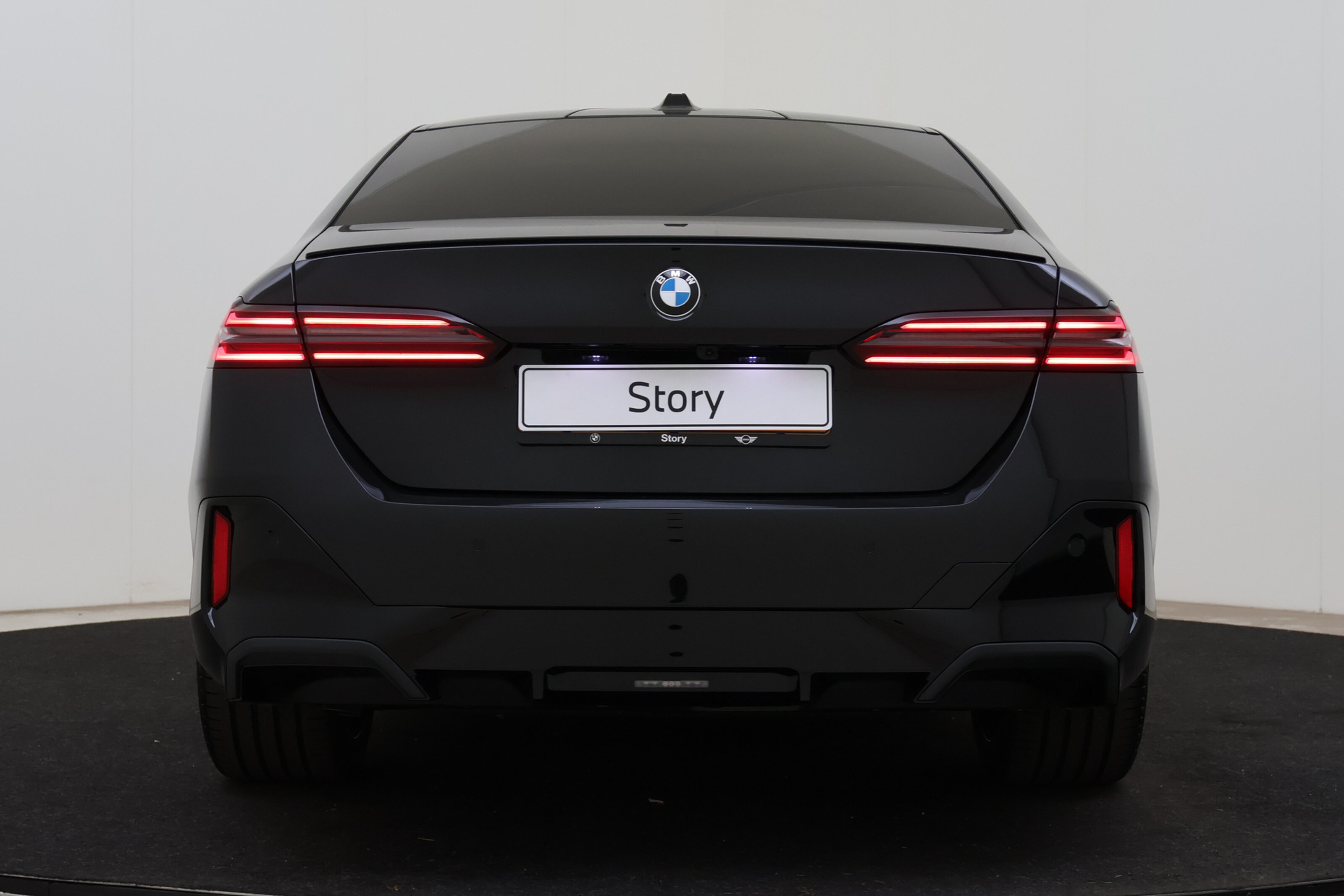 BMW 5 Serie 520i M Sport Automaat