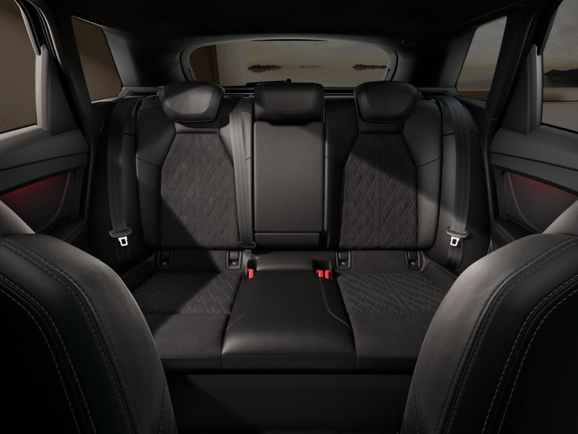 Audi Q4 e-tron S edition e-tron 55 82 kWh 250 kW / 340 PK SUV Ele - Afbeelding 5