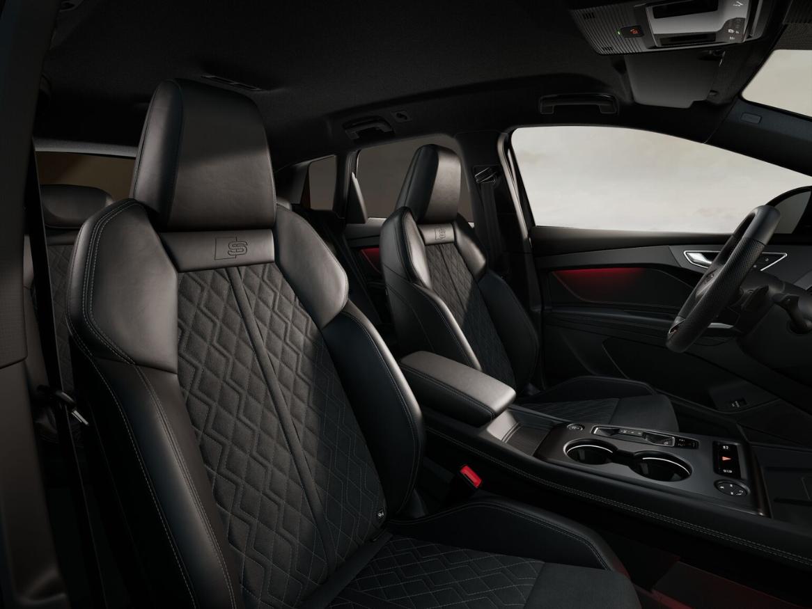 Audi Q4 e-tron S edition e-tron 45 82 kWh 210 kW / 286 PK SUV Ele - Afbeelding 5
