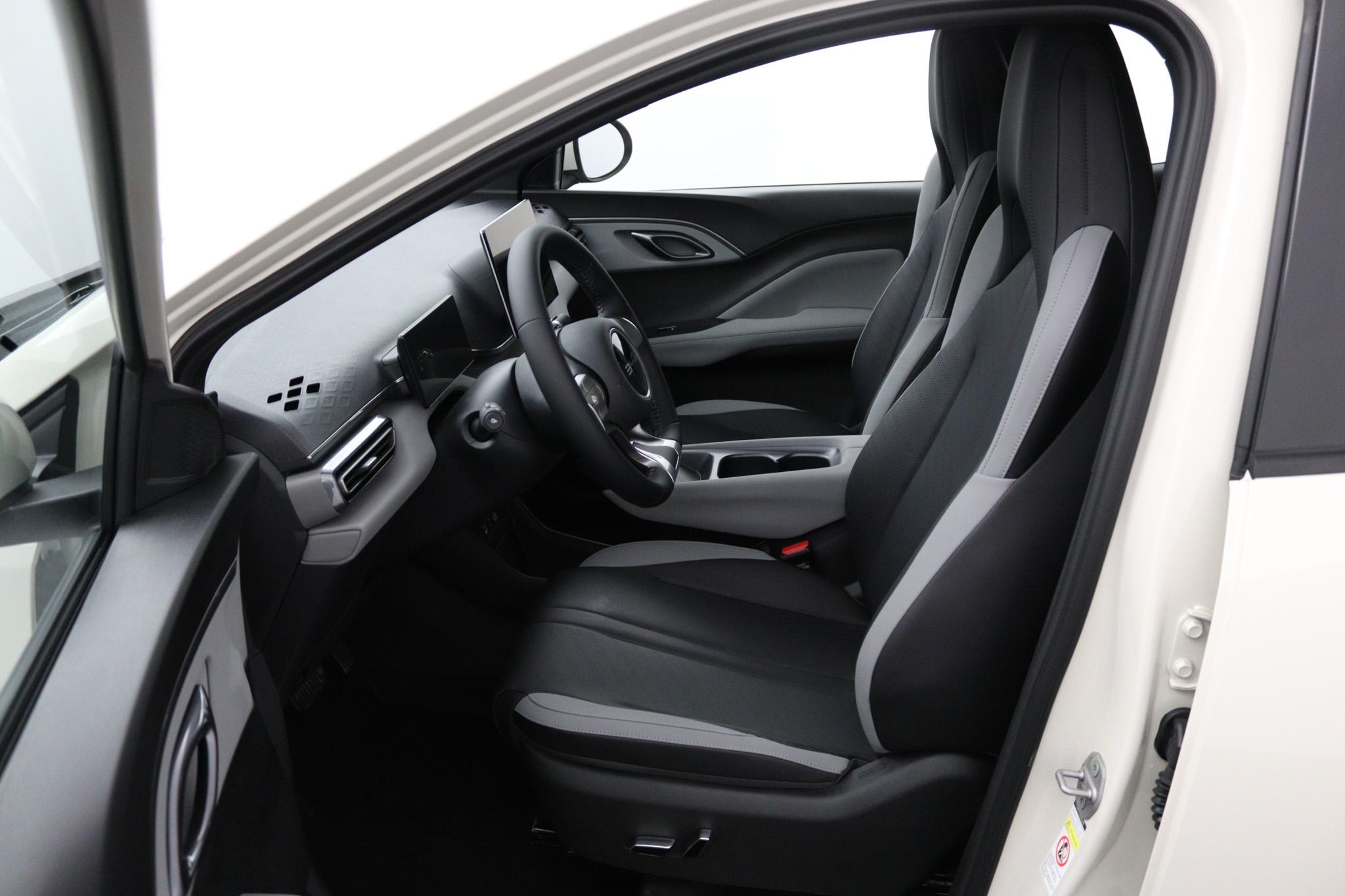 BYD DOLPHIN SURF Boost 43 kWh - Afbeelding 2