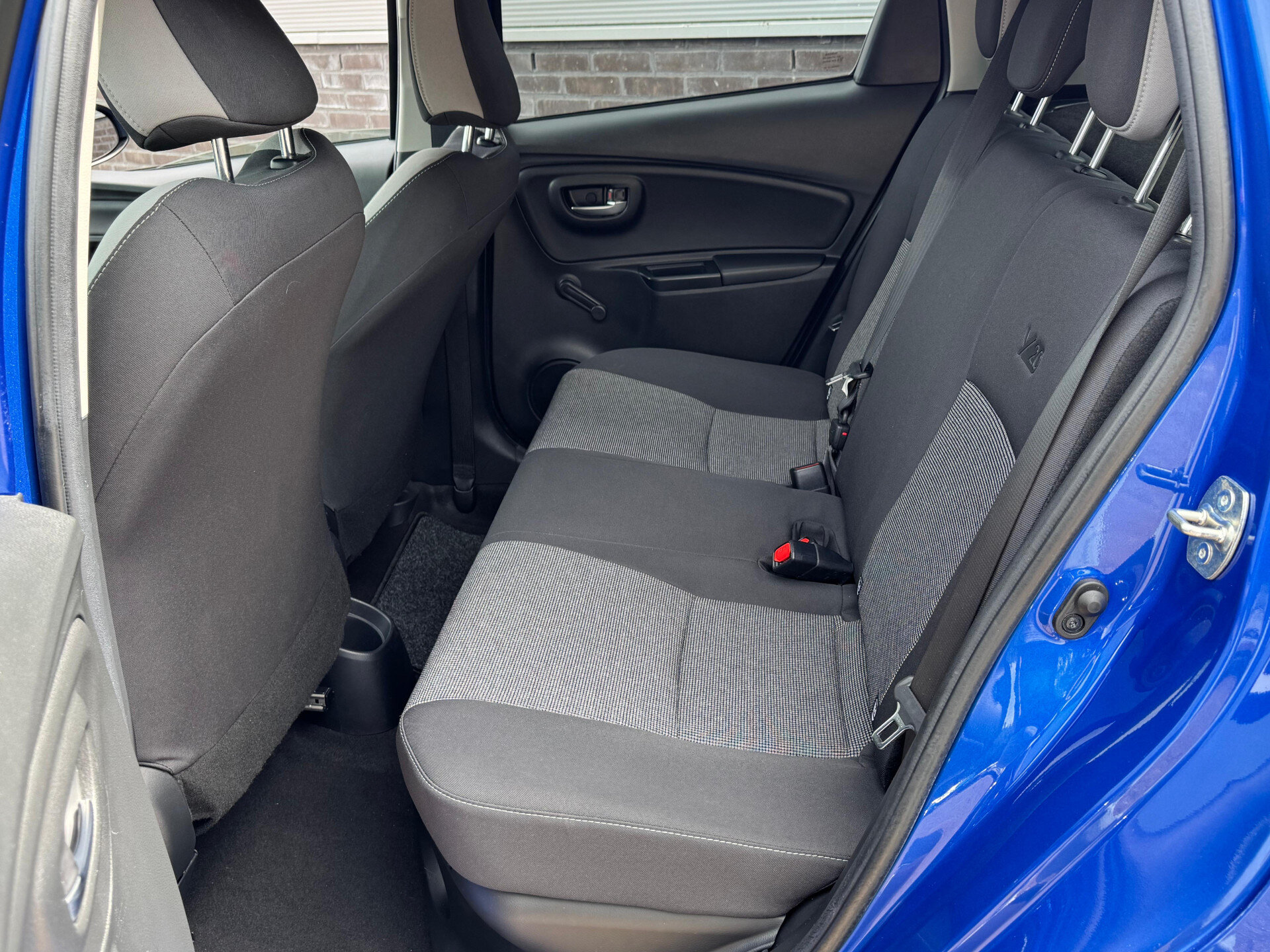 Toyota Yaris 1.5 Hybrid Y20 Exclusive Limited Edition - Afbeelding 5