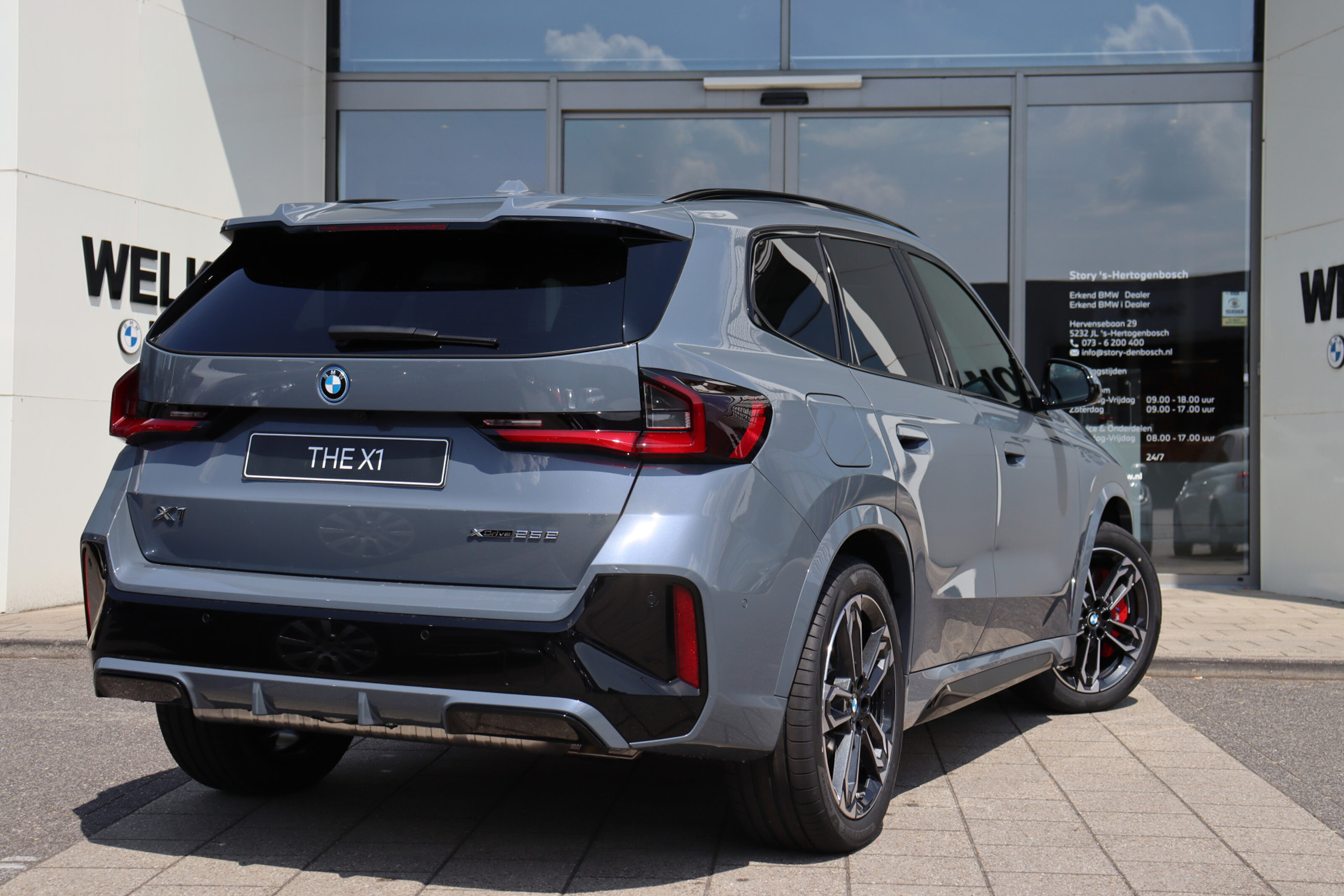 BMW X1 6