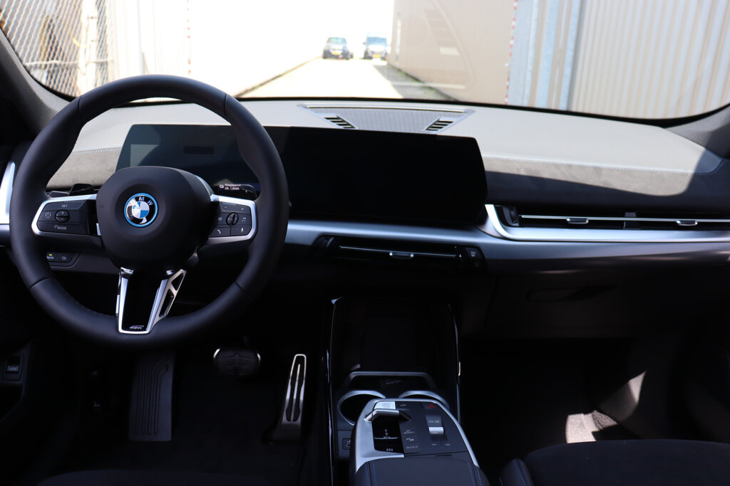 BMW X1 8