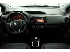 Toyota Yaris 1.3 VVT-i Aspiration - Afbeelding 4