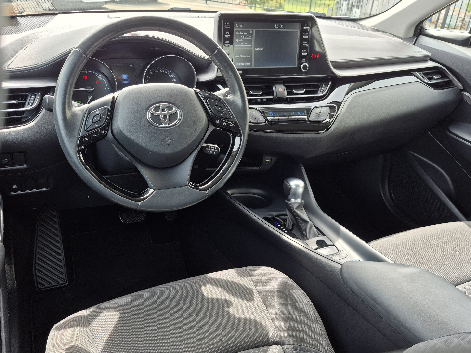 Toyota C-HR 1.8 Hybrid Active Automaat - Afbeelding 2