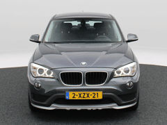 BMW X1 sDrive20i 183 Pk Automaat Executive - Afbeelding 4